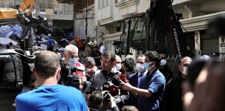 İmamoğlu: İstanbul'un en kritik meselesi 200 bin riskli yapı