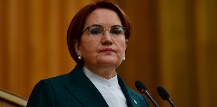 Akşener ‘Kenetlenmeliyiz’ diyerek uyardı